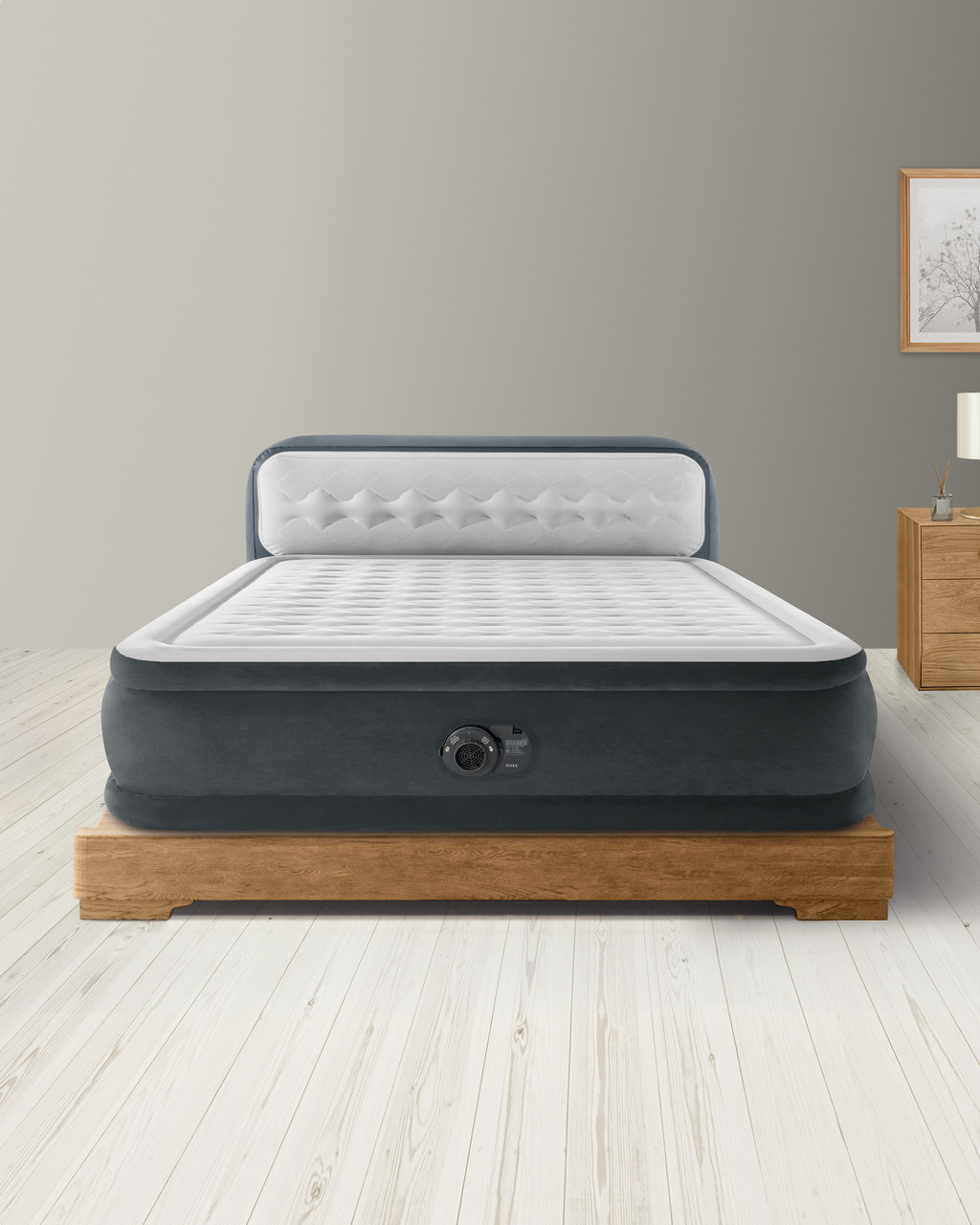 Intex Queen Ultra Plush Headboard Airbed with Built-in Electric Pump – 152 × 236 × 86 cm – view 5